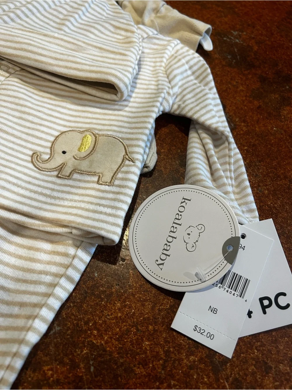 Koala Kids - infant NB- Cream Striped Elephant. 4 piece set. Hat, Onesie, Pants